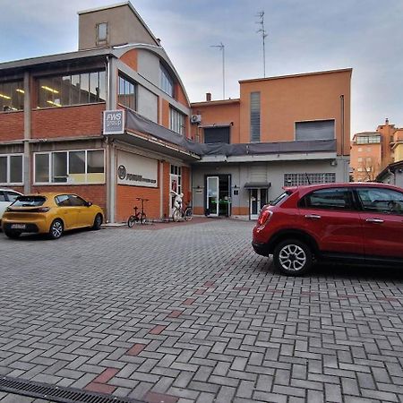 Forumguesthouse Center Parking Parma Exterior foto